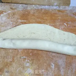 Make Tasty pretzels step 3
