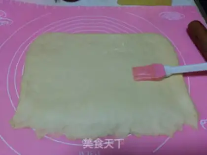 Make Cranberry rolls step 5