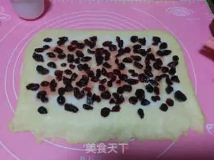 Make Cranberry rolls step 7