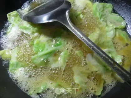 Make Curry and cabbage step 3