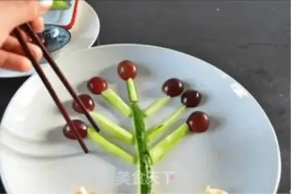 Make Artistic vegetable fruit salad step 2