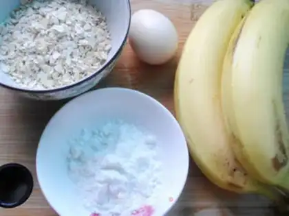 Make oatmeal banana roll step 0