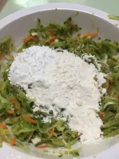 Make Blue carrots, Mariko step 3