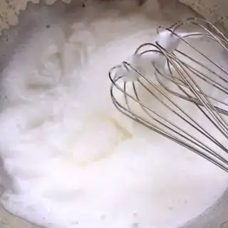 Make Cheese twilight cupcakes step 4