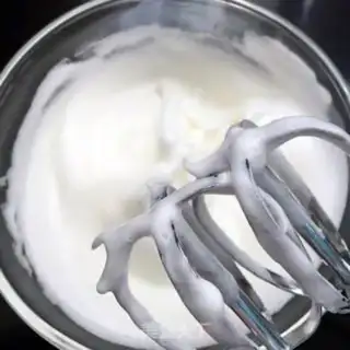 Make Cheese twilight cupcakes step 14