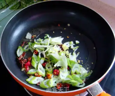 Make Steamed halogen noodles step 5