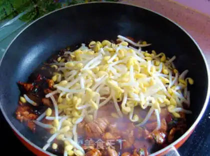 Make Steamed halogen noodles step 8