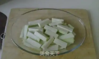 Make Pepper-cracker frog steamed silk melons step 3