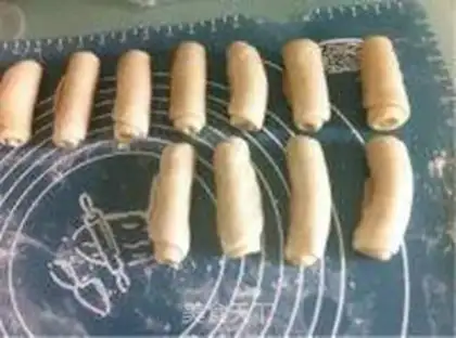 Make Sioux meat mooncake step 11