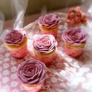 Make Cheese twilight cupcakes step 26