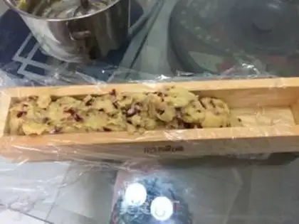 Make The cranberry cookies step 7