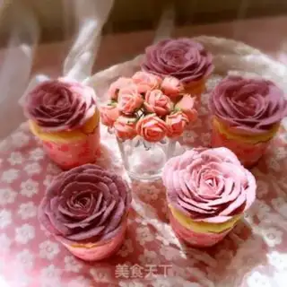 Make Cheese twilight cupcakes step 27
