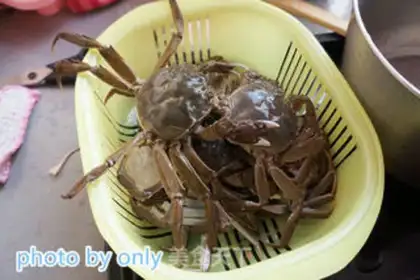 Make Salted crabs step 1