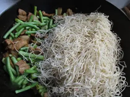 Make The halogen noodles step 9