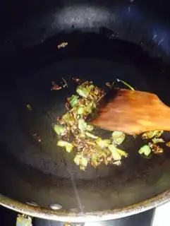 Make Onion noodles step 2