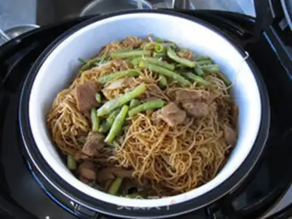 Make The halogen noodles step 12