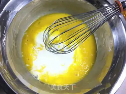 Make Mango cake rolls step 1