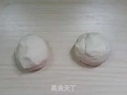 Make Onion cake step 1