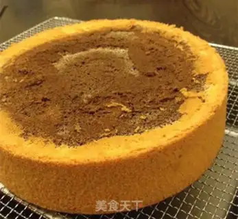 Make Yogurt-coloured chili cake step 24