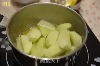 Make Secret blue apples step 4