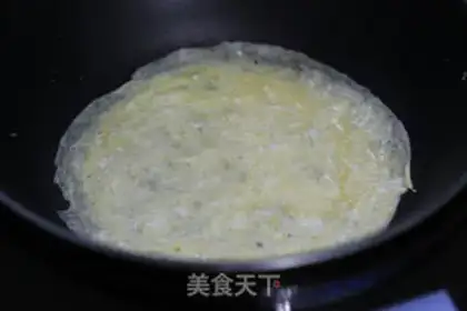 Make An egg roller lollipop step 2
