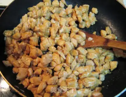 Make Chicken pizza in Orleans step 10