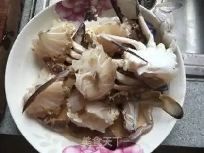Make Coconut curry crab step 1