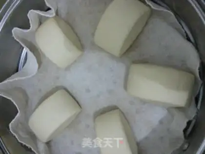 Make The millicle cut the buns step 4
