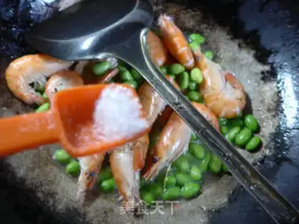 Make Bean fried shrimp step 11