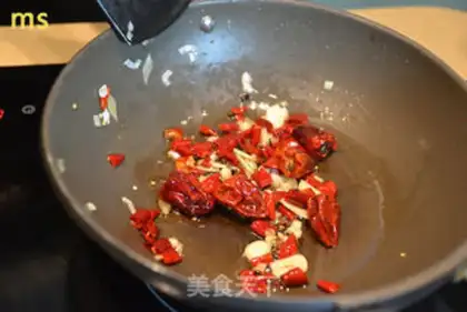 Make Spicy pot step 2