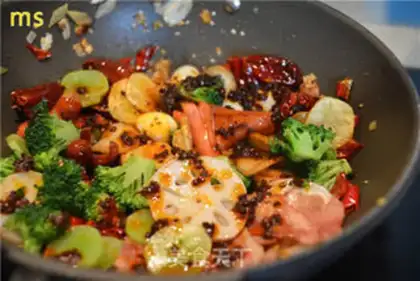 Make Spicy pot step 4