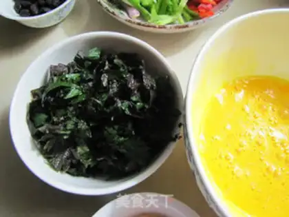 Make Sour shrimp fried eggs step 0