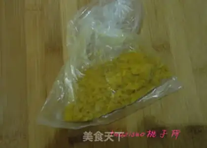 Make Salted egg soybeans step 3