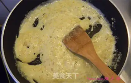 Make Salted egg soybeans step 5