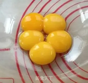 Make Sakura twilight roll step 1