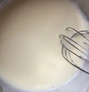 Make Cake cream flowers step 1