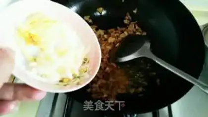 Make The meatloaf and the sunflower step 6