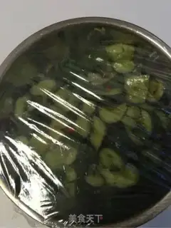 Make Shoot the cucumber step 4