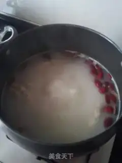 Make Chestnut papayas make chicken feet step 2