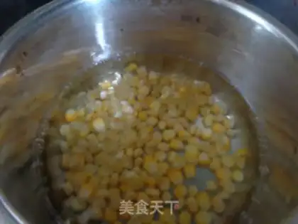 Make Corn ham and rice step 0