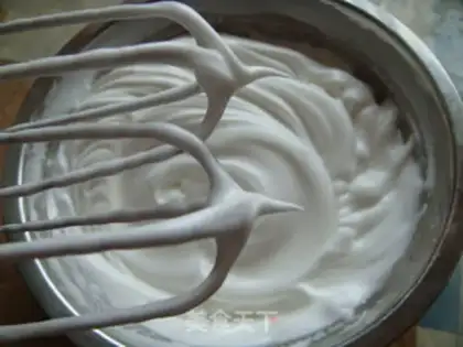 Make Cup cream cake step 5