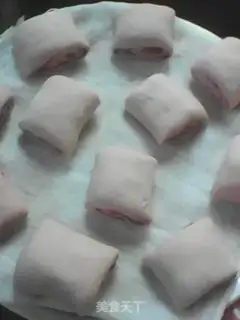 Make The potato knife cut the buns step 5