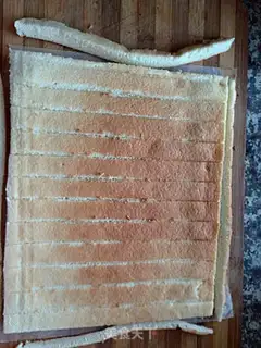 Make Cherry cake rolls step 5