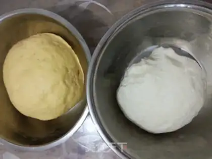 Make Pumpkin double rolls step 2
