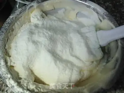 Make Double cream cupcakes step 4