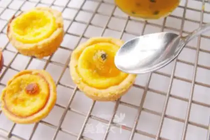 Make The fruit and butter cheese tower step 6