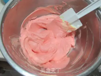 Make SpongeBob cake step 21
