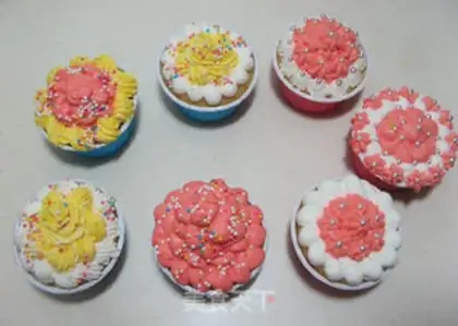 Make SpongeBob cake step 22