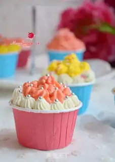 Make SpongeBob cake step 26