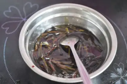Make Onion noodles step 7